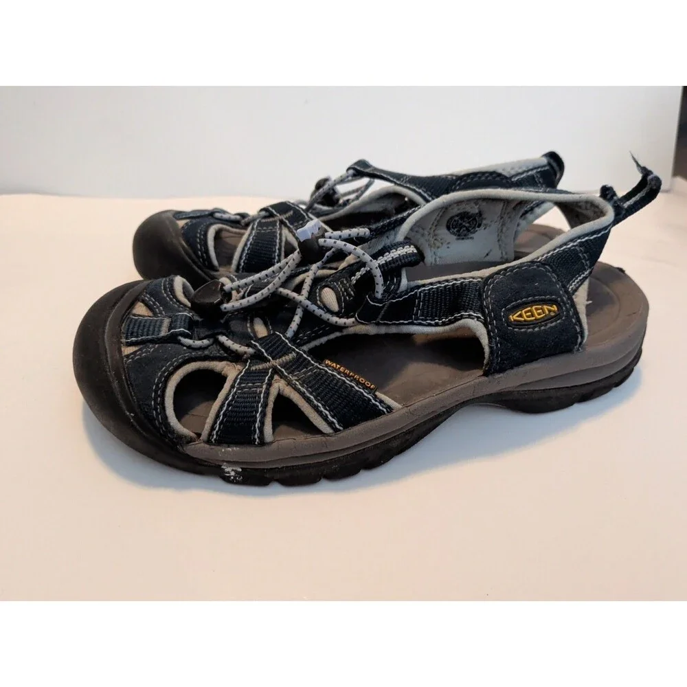 Keen Sandals Mens Size 7 Hiking Fishing Blue Comfort Low Top